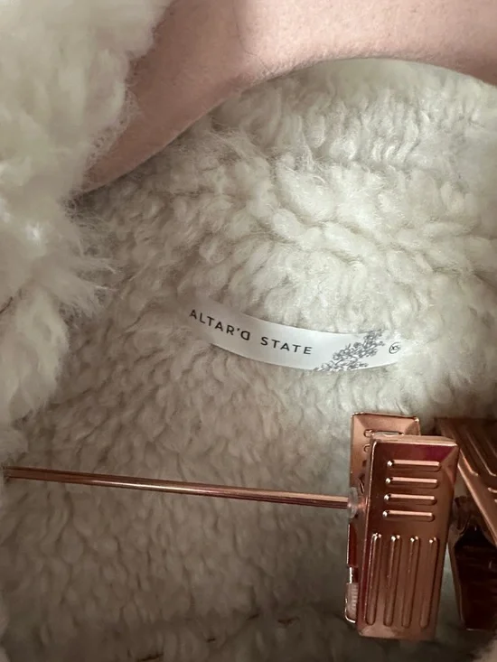 Altar'd State Tan Coat with White Sherpa Trim - Picture 2 of 2